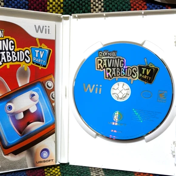 Rayman Raving Rabbids TV Party | Nintendo WII Game | CIB - Picture 2 of 3
